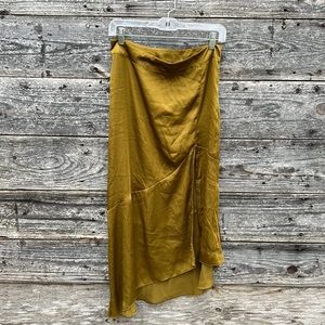 Free people mossy green silk skirt side slit midi pea color M/L whimsigoth